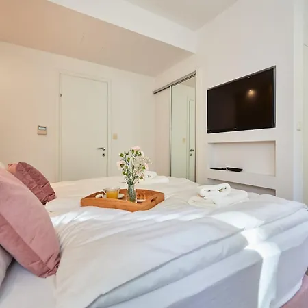 Apartment Deluxe Blue Bayou *